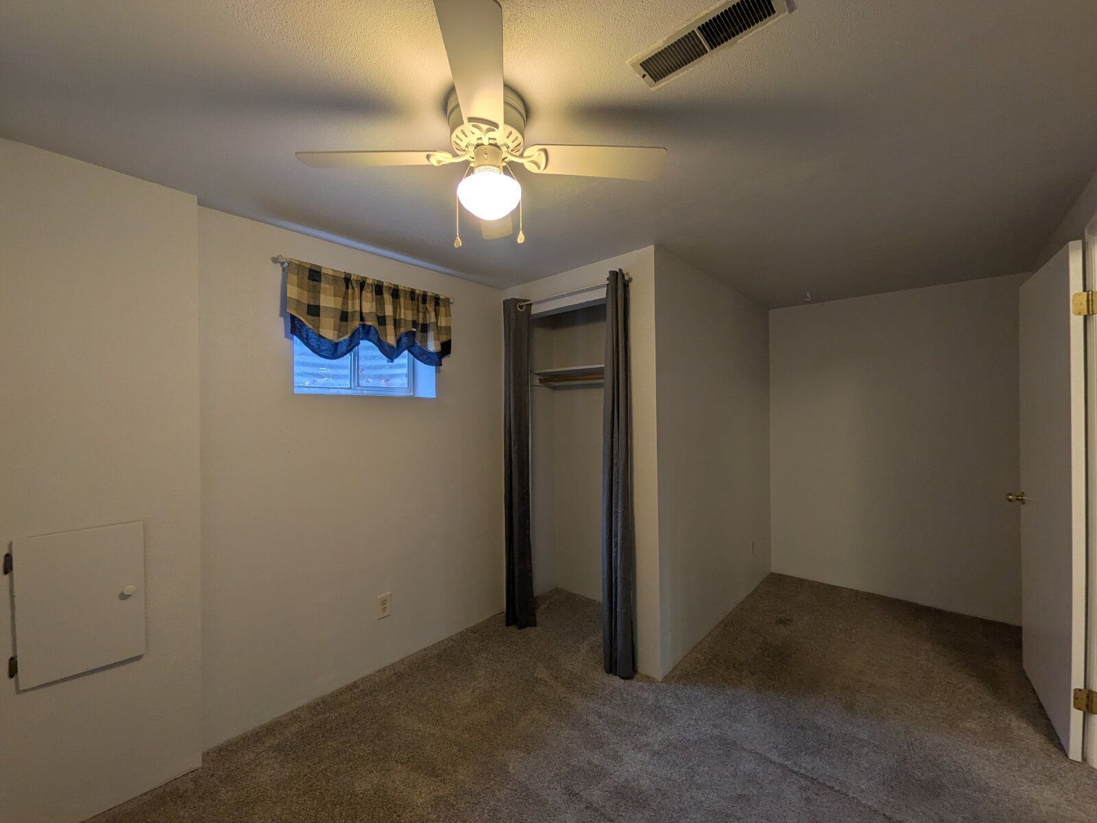 Gallery Image 18