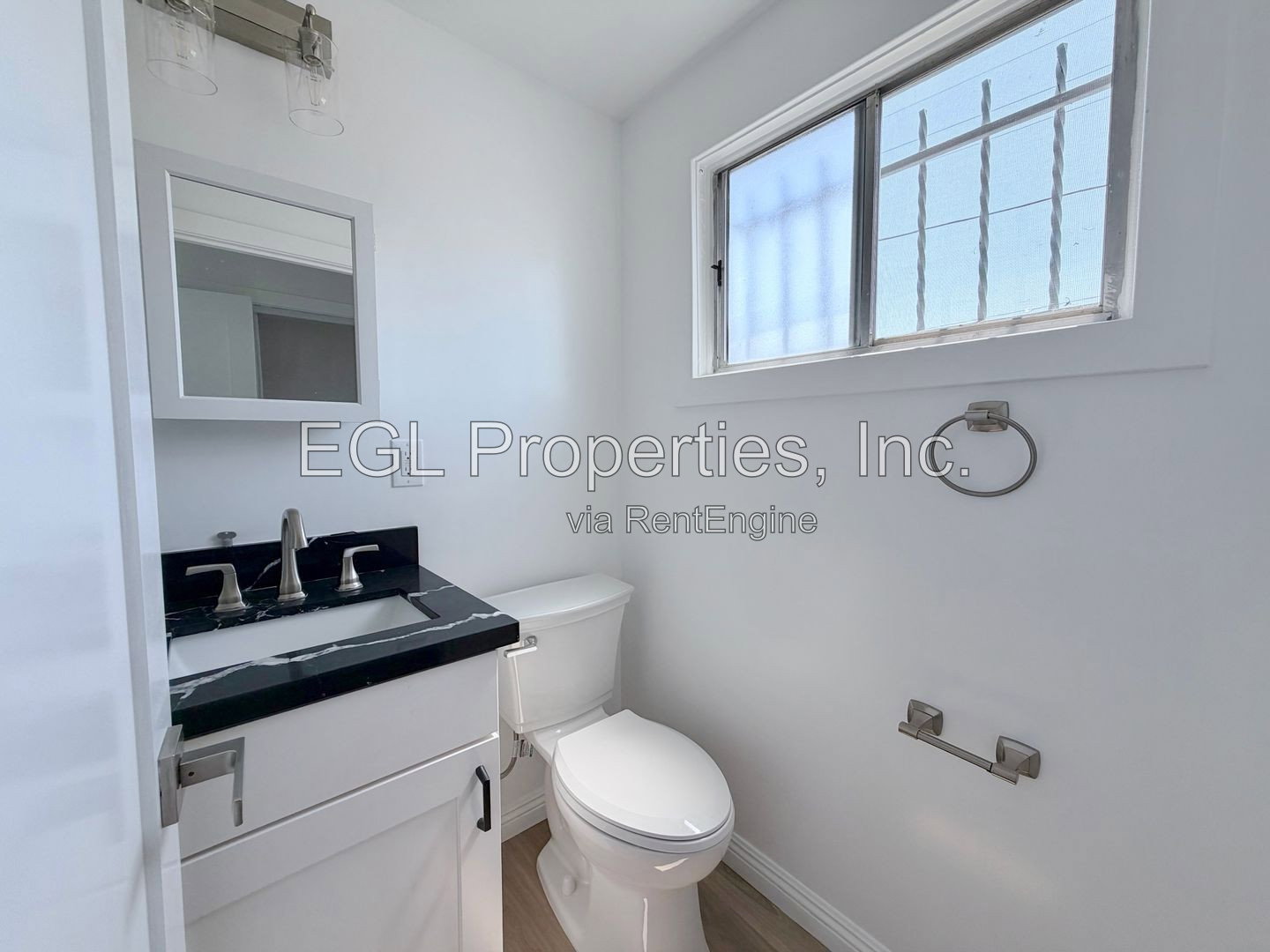 Gallery Image 16