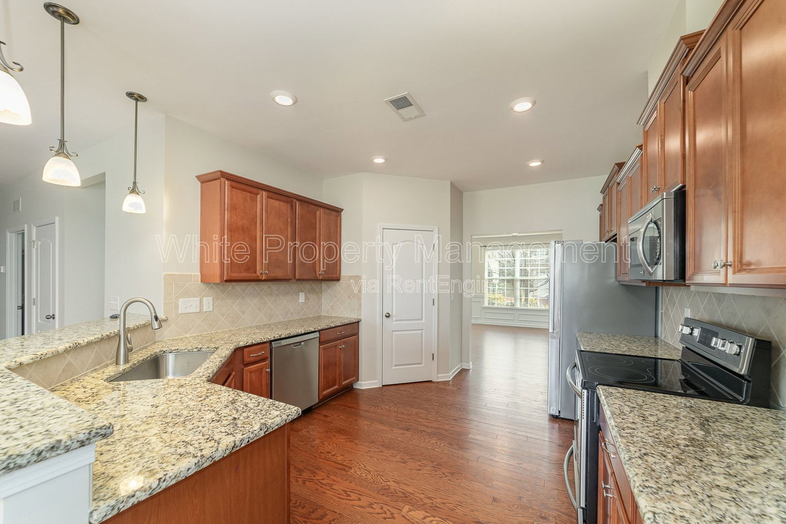 Gallery Image 18