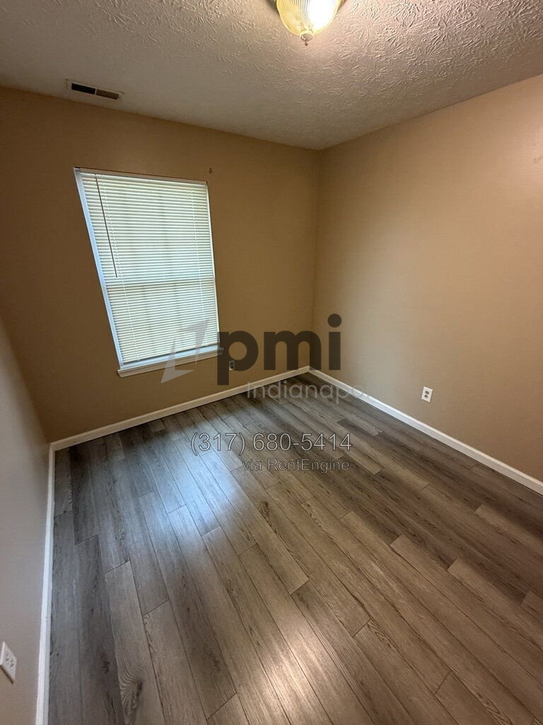 Gallery Image 20
