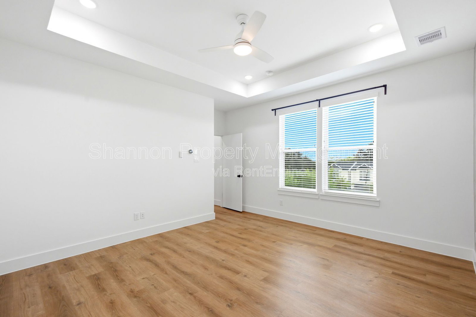 Gallery Image 20