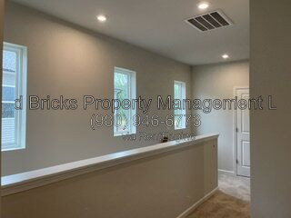 Gallery Image 25