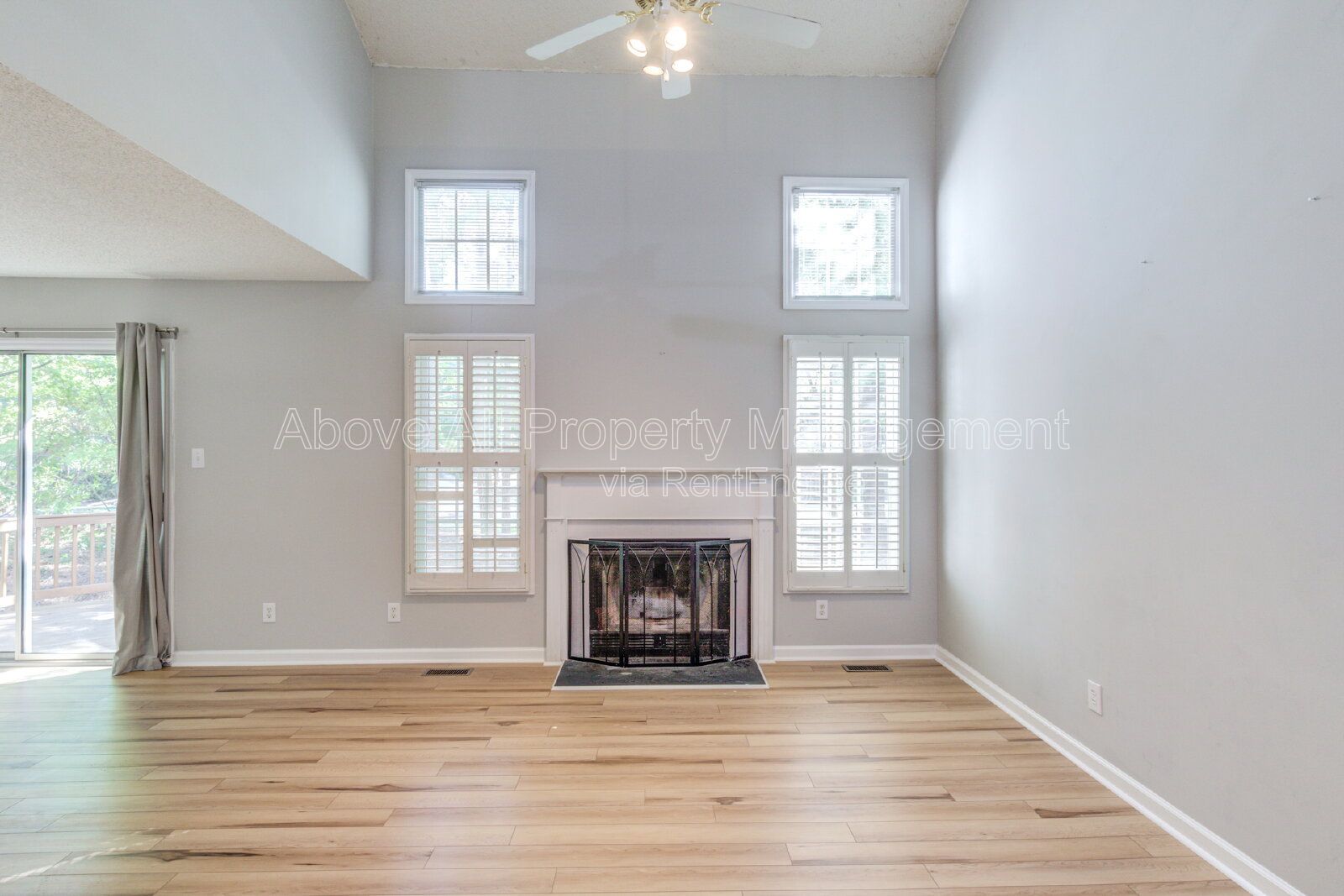 Gallery Image 15