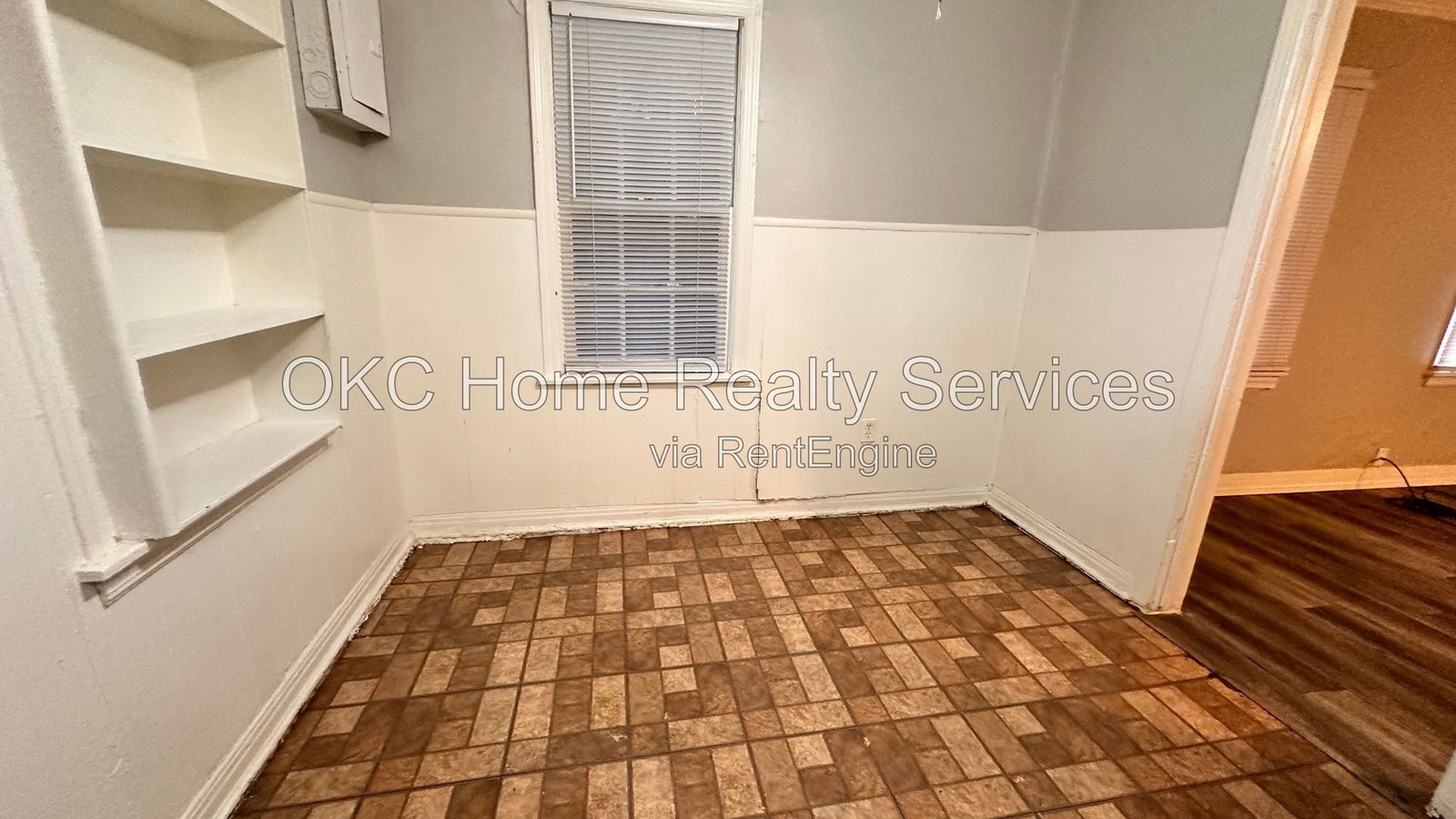 Gallery Image 16