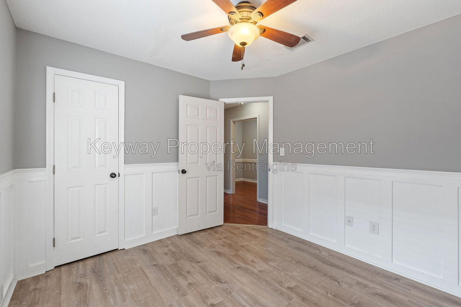 Gallery Image 16