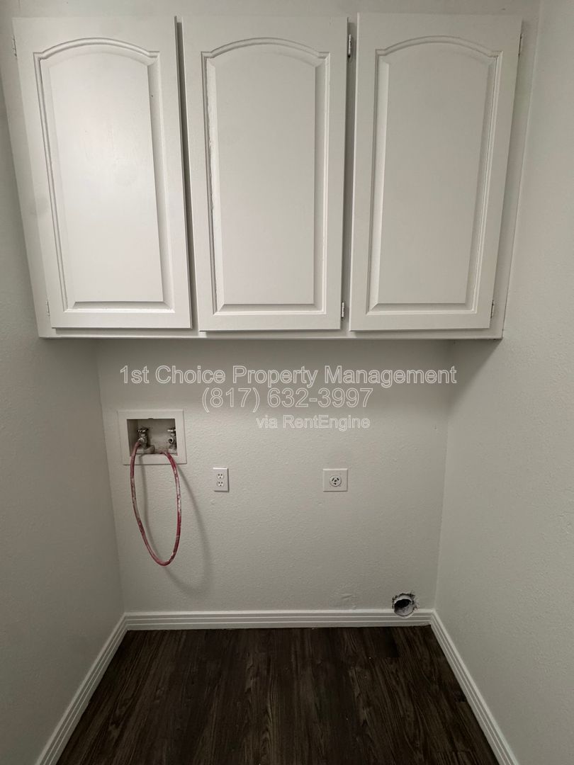 Gallery Image 19