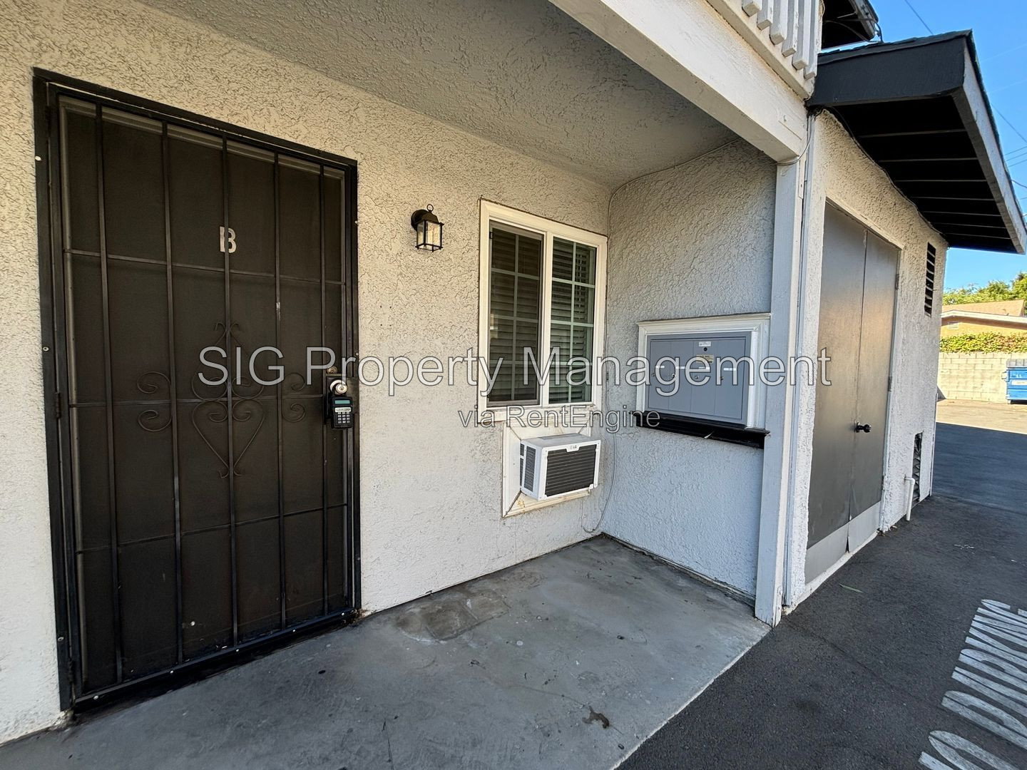 Gallery Image 14
