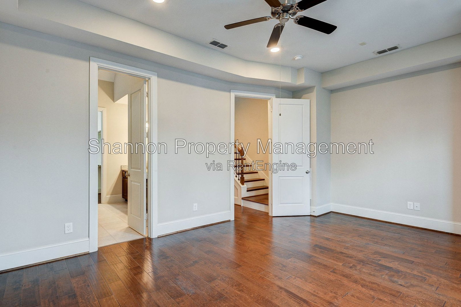 Gallery Image 16
