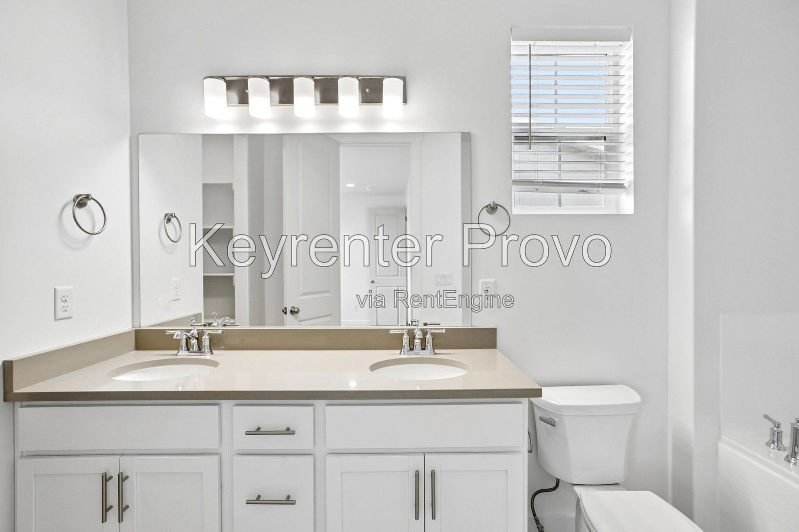 Gallery Image 18