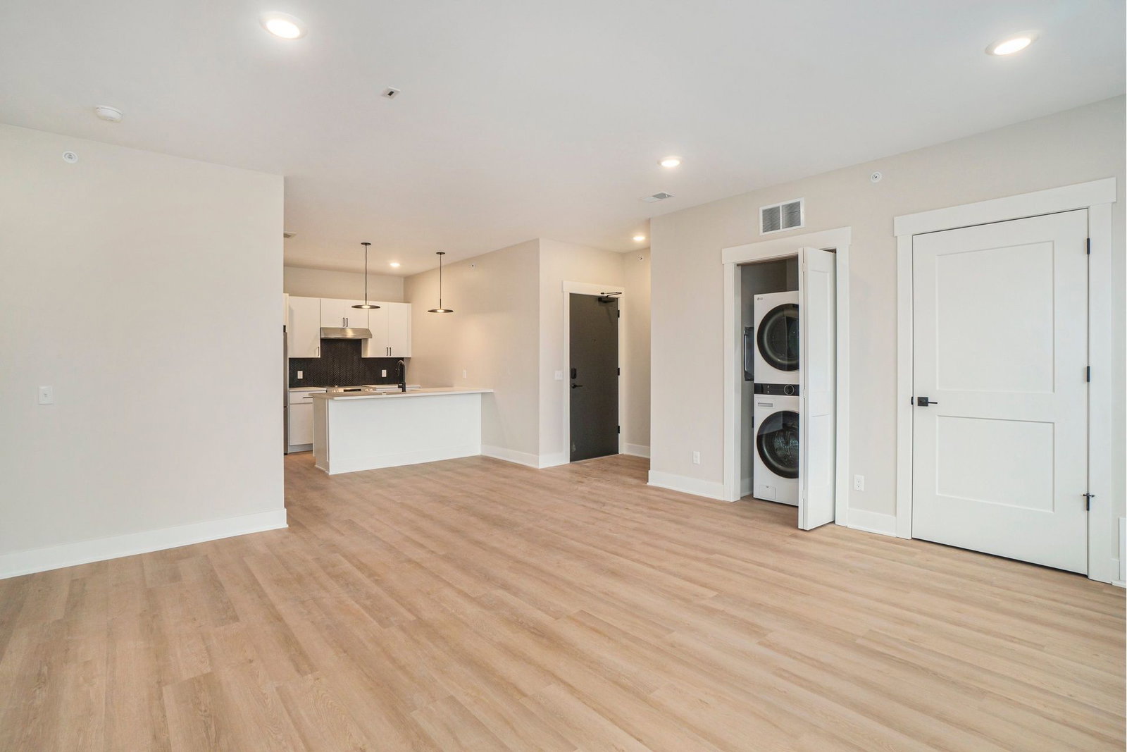Gallery Image 18