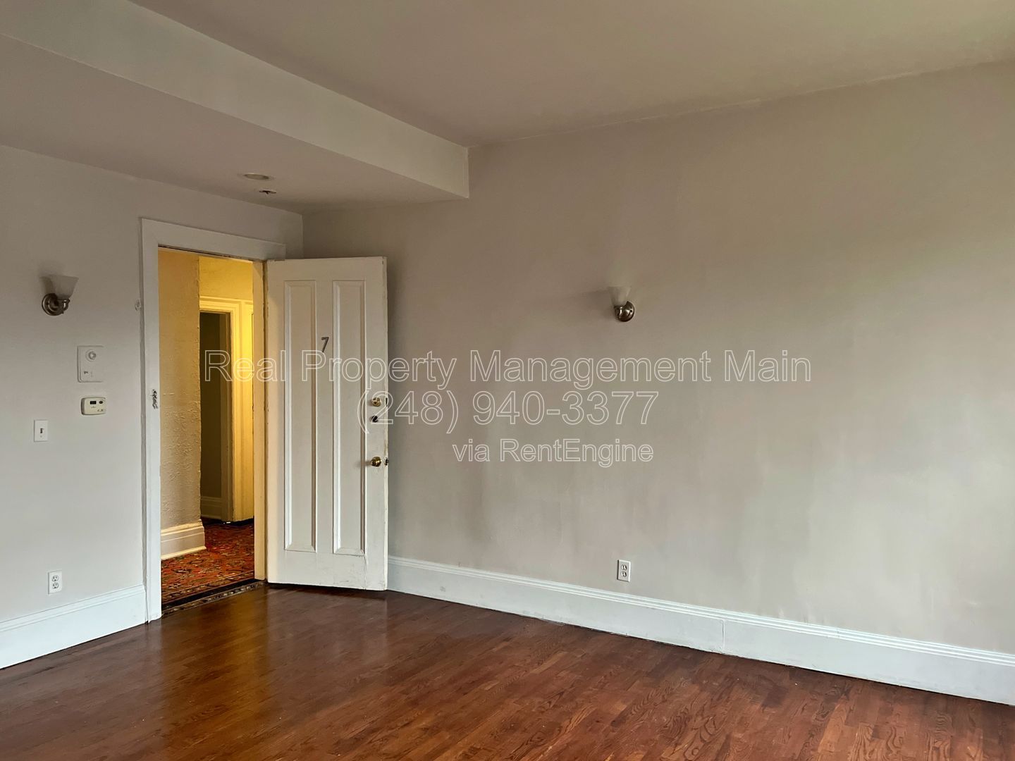 Gallery Image 0
