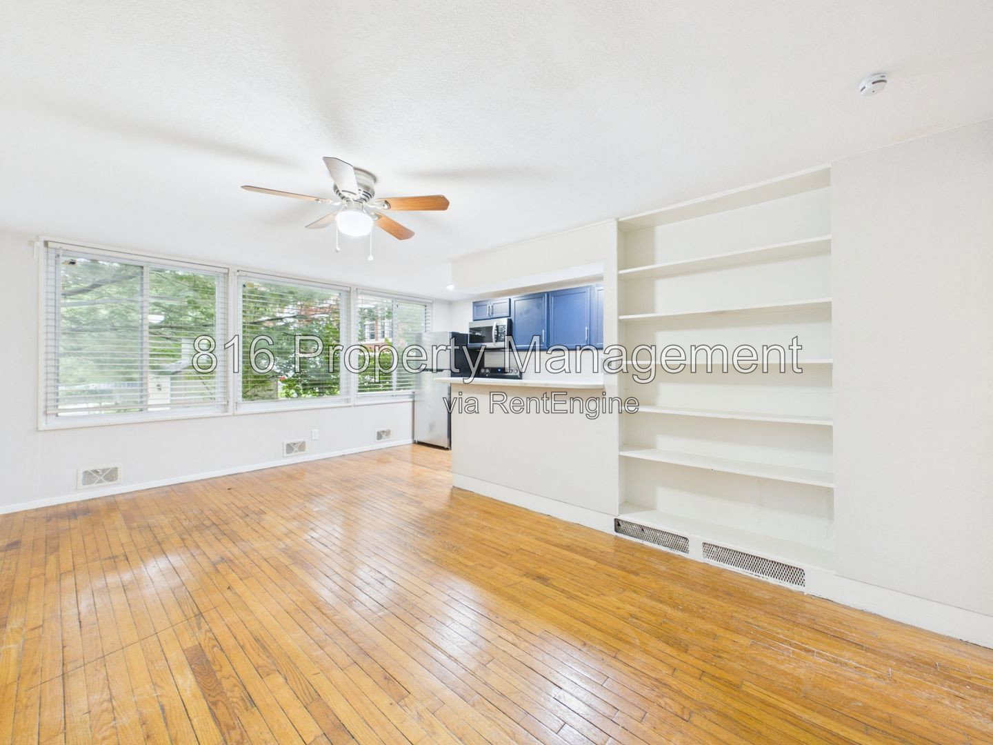 Gallery Image 0