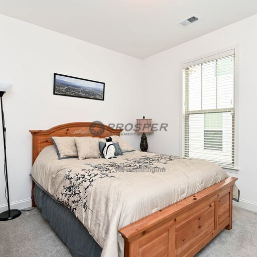 Gallery Image 19