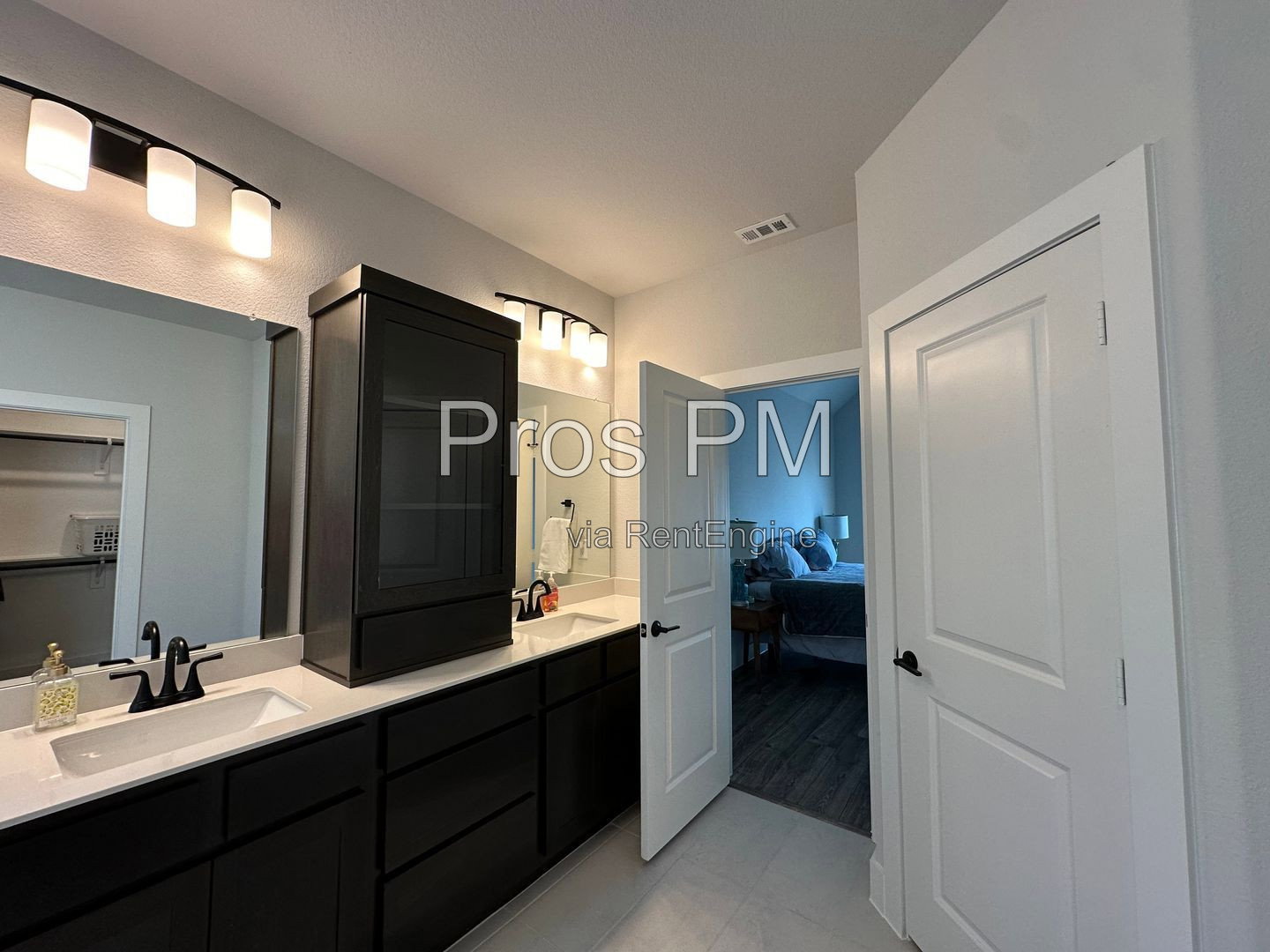 Gallery Image 22