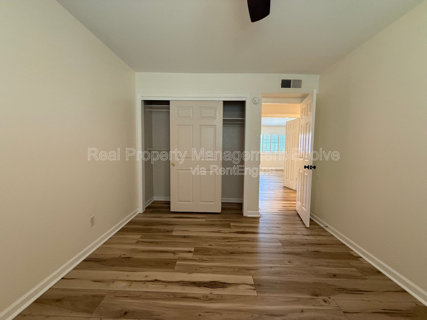 Gallery Image 21