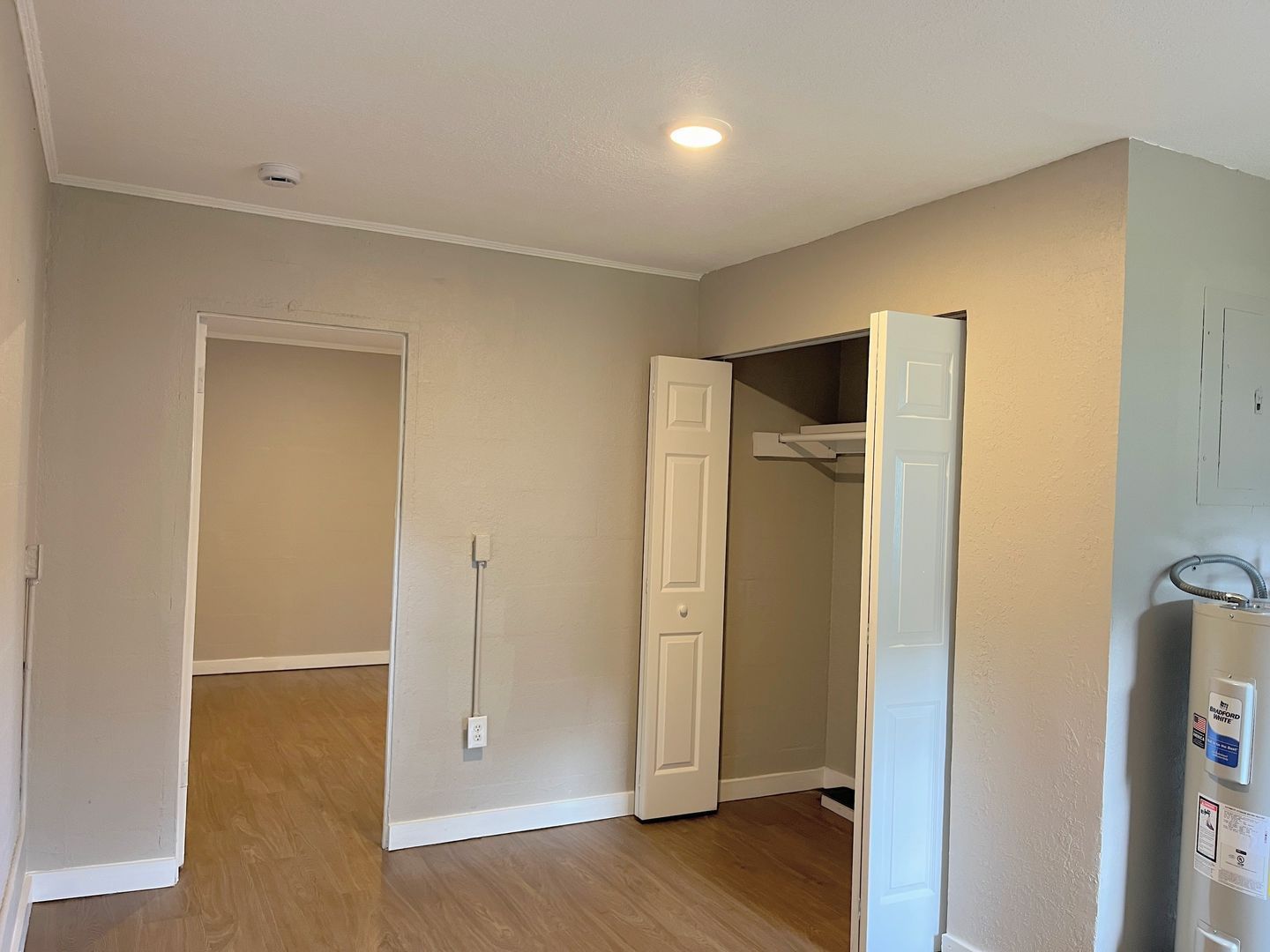 Gallery Image 13