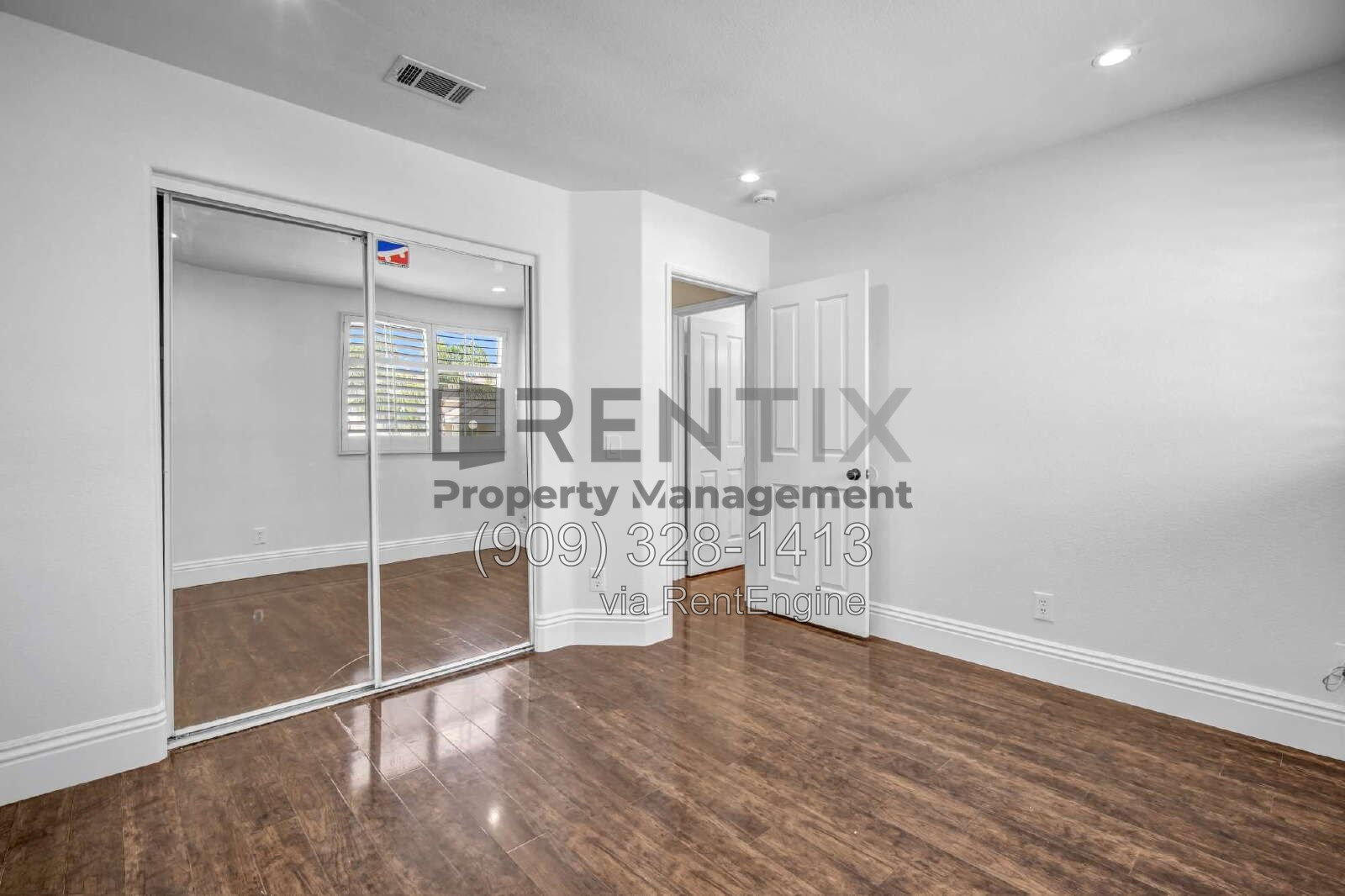 Gallery Image 18