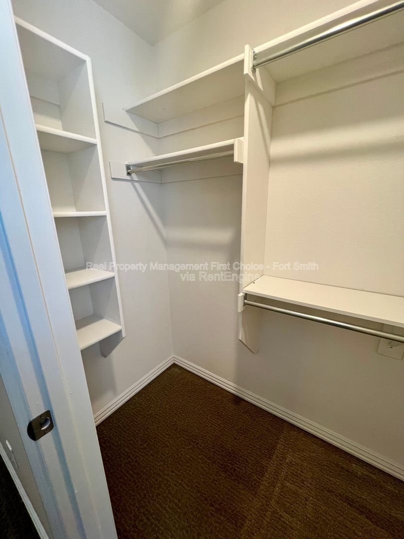 Gallery Image 22