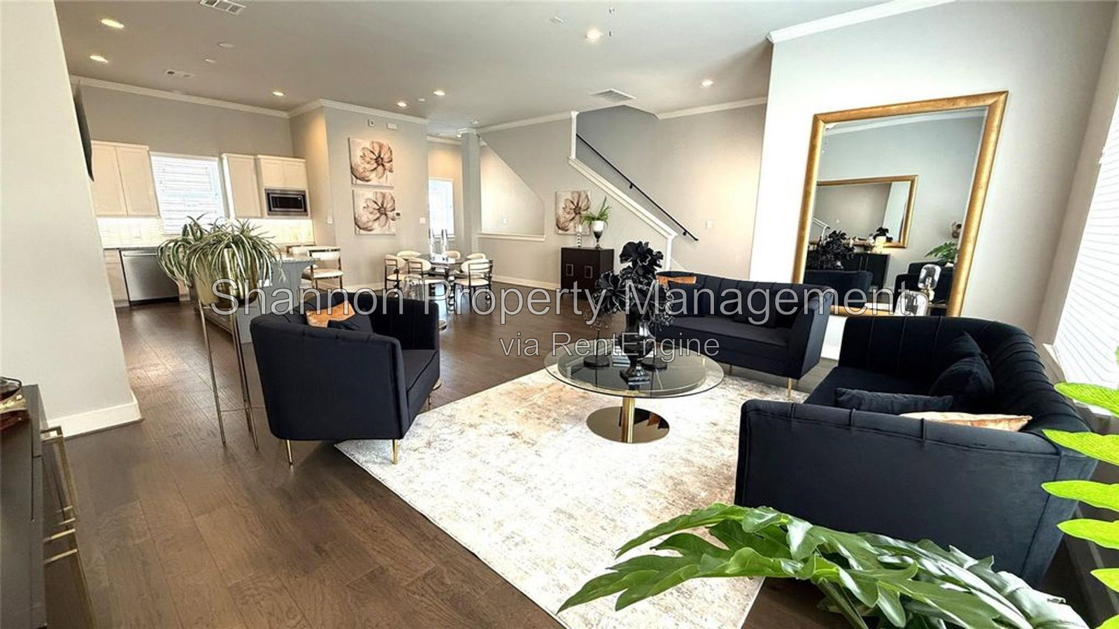 Gallery Image 17
