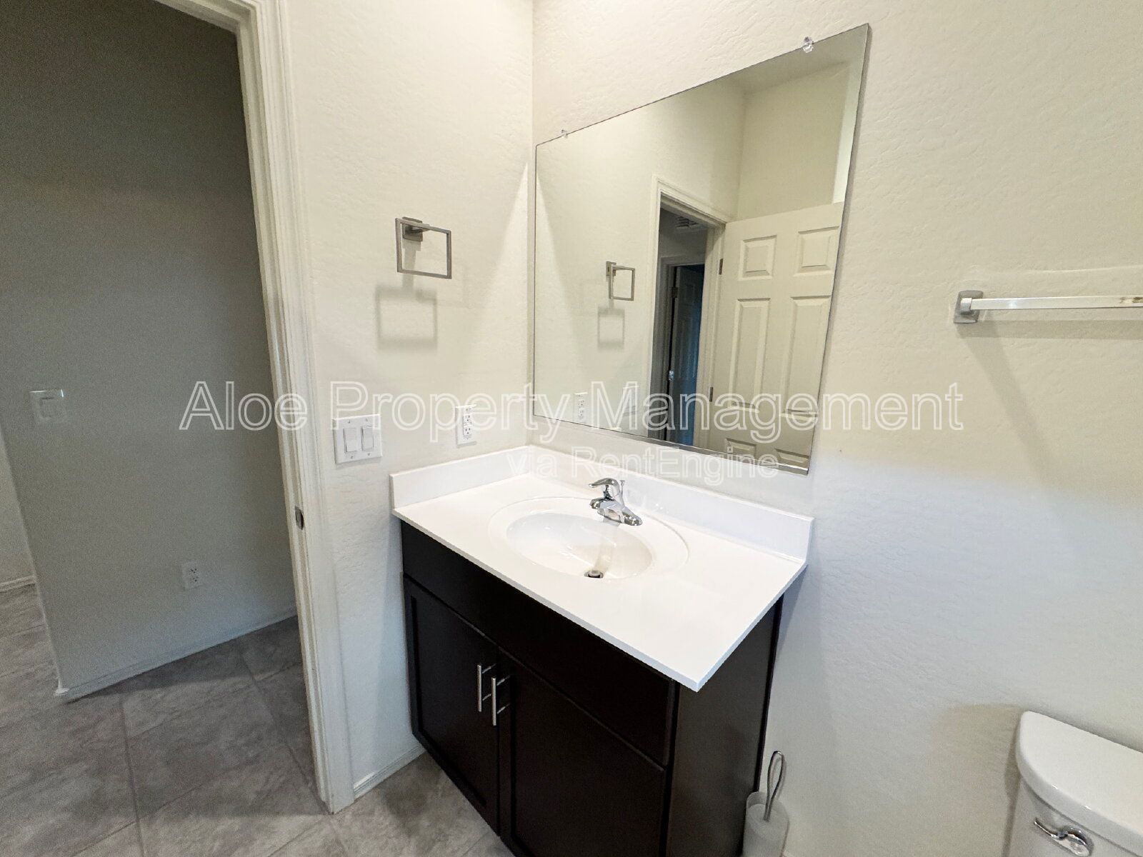 Gallery Image 22