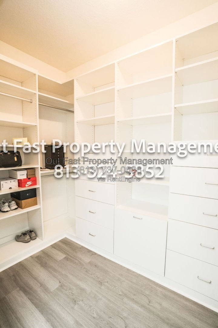 Gallery Image 30