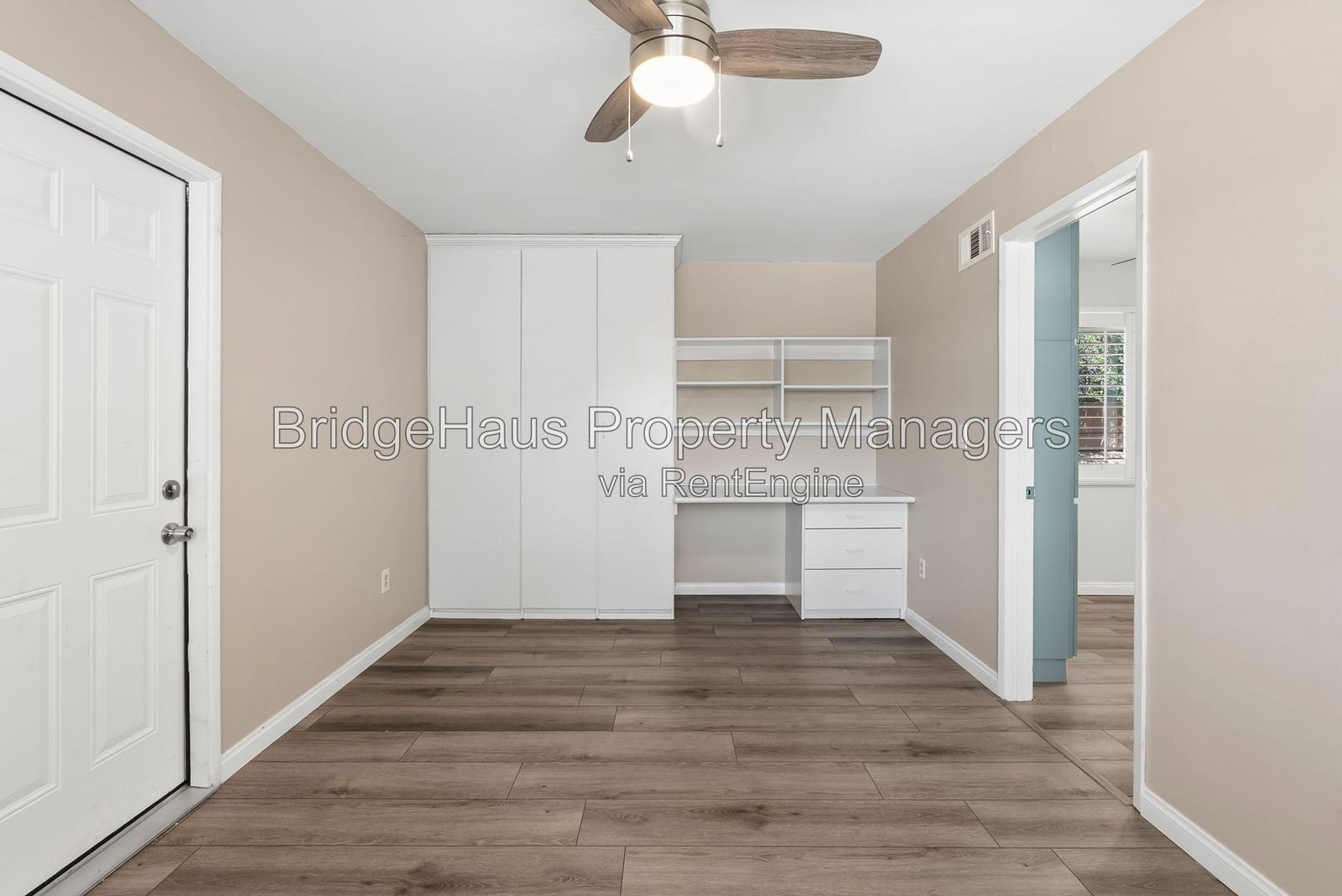 Gallery Image 18