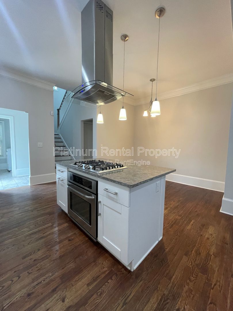 Gallery Image 53