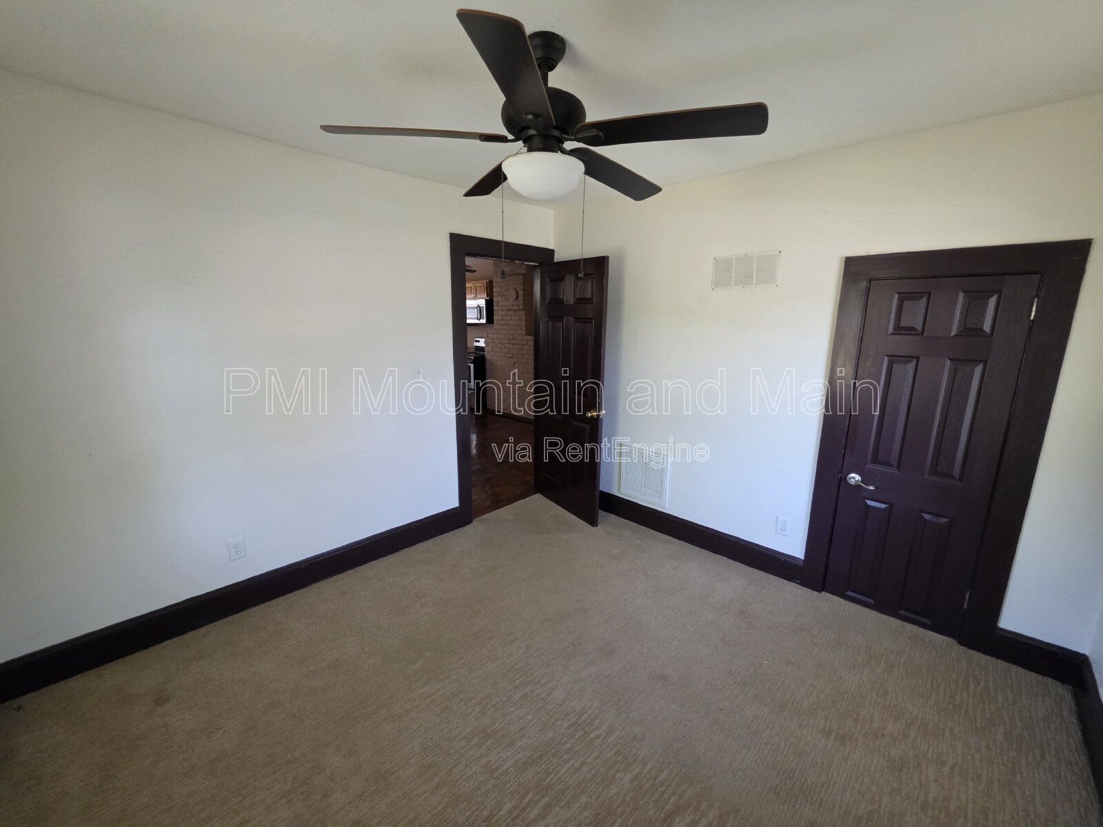 Gallery Image 34