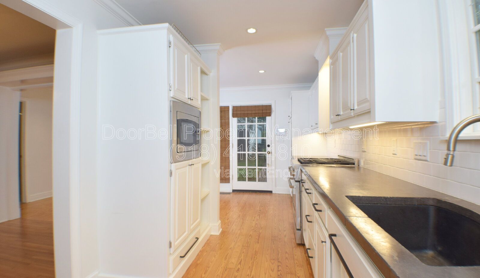 Gallery Image 12