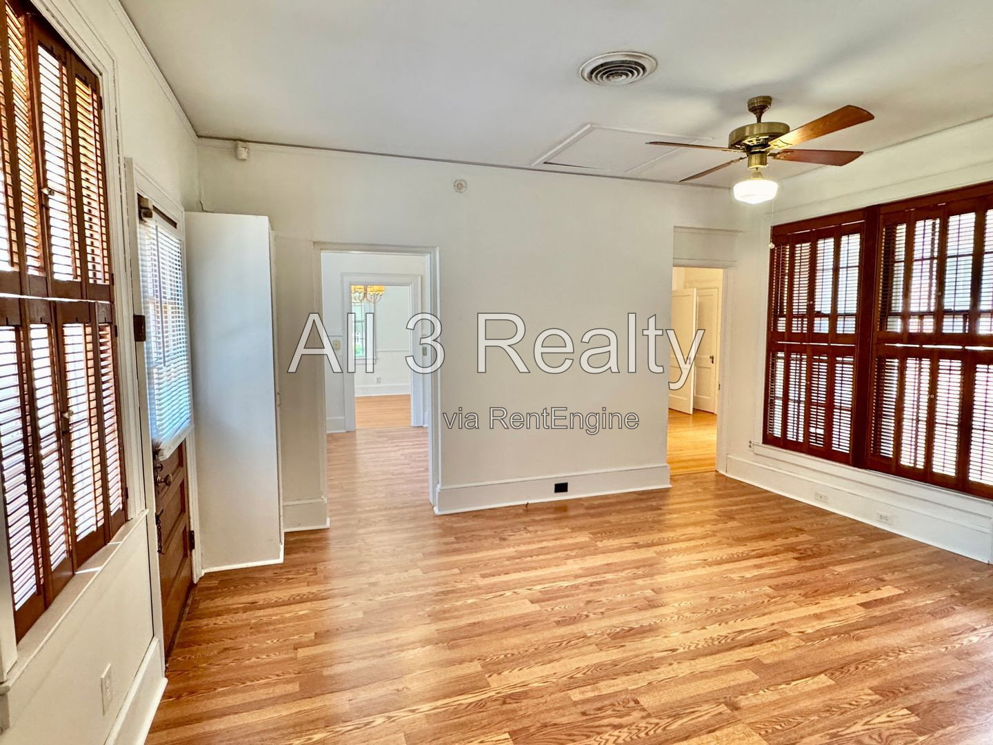 Gallery Image 18