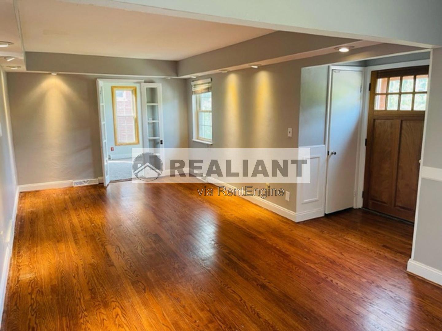 Gallery Image 7