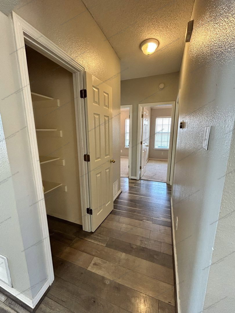 Gallery Image 15