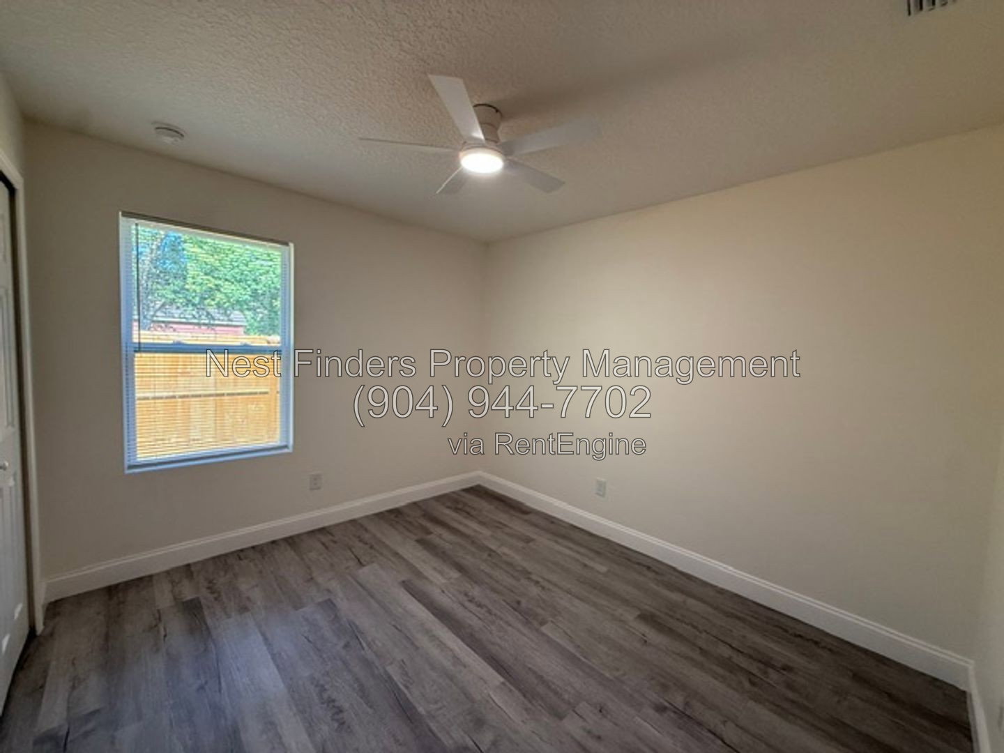 Gallery Image 16