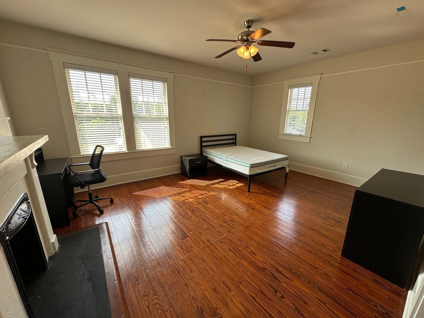 Gallery Image 7