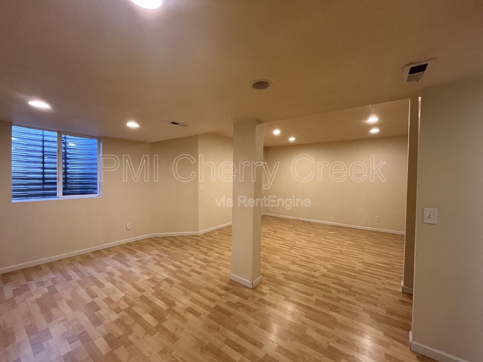 Gallery Image 36