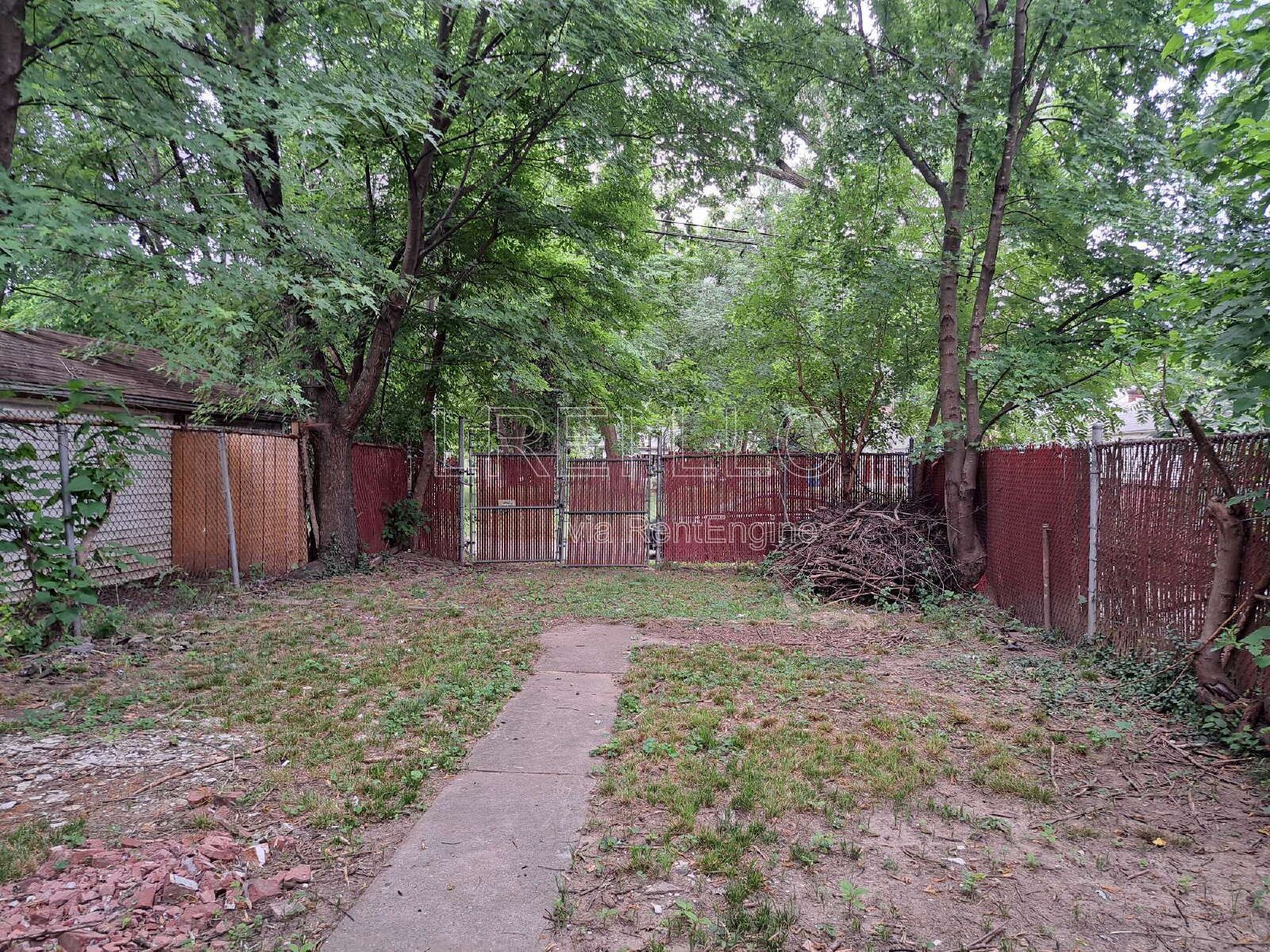 Gallery Image 15