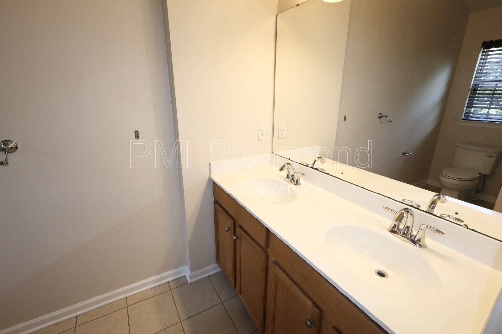 Gallery Image 20