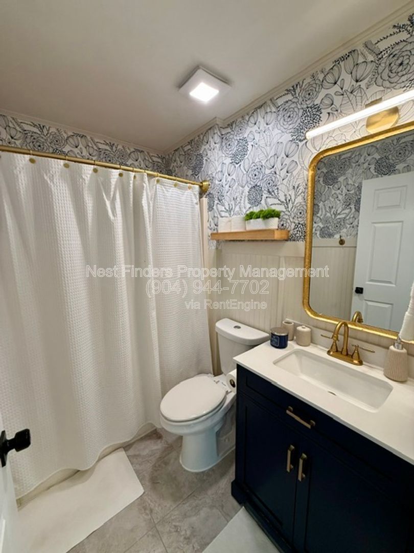 Gallery Image 20