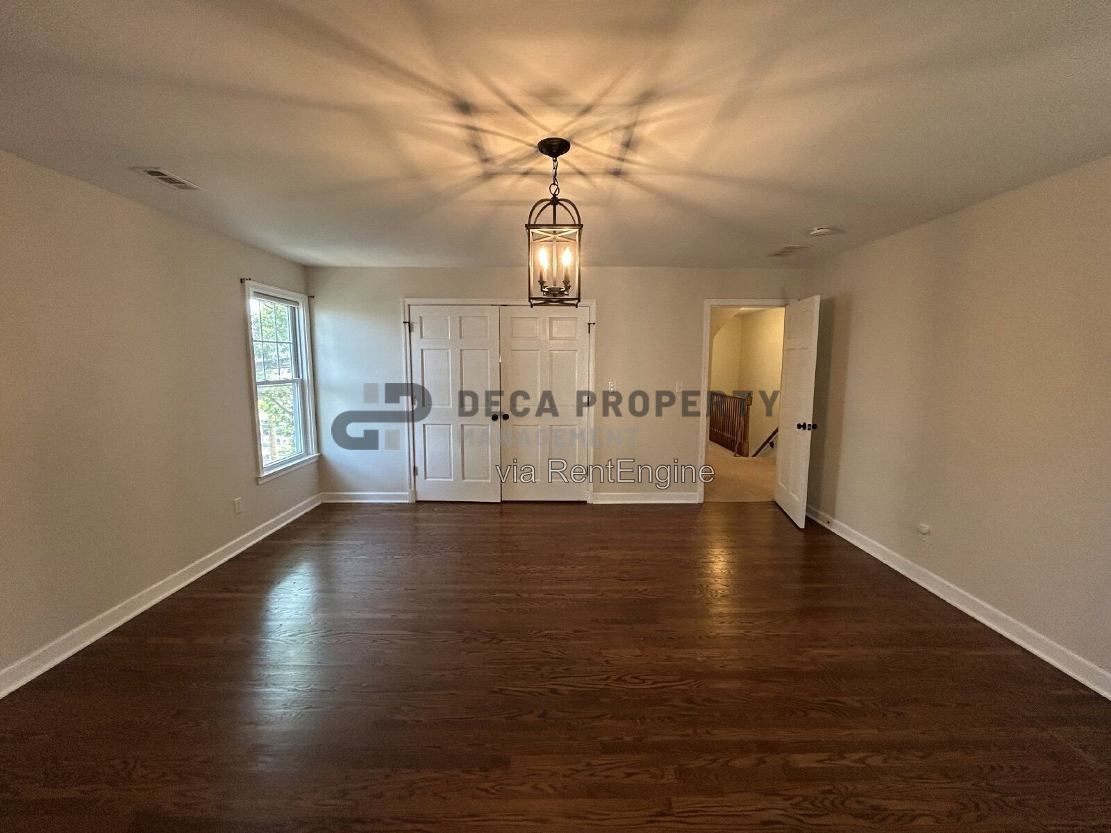 Gallery Image 18