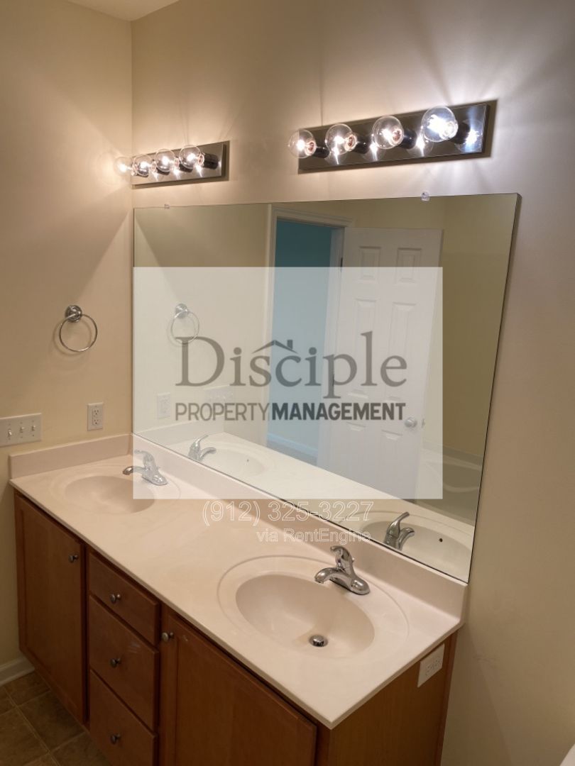 Gallery Image 23