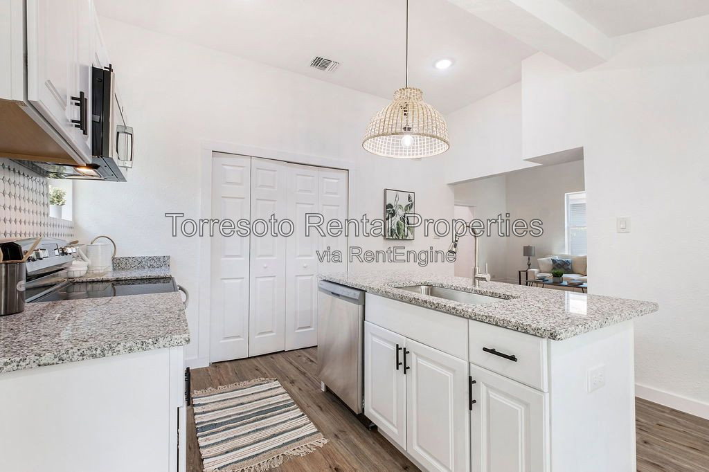 Gallery Image 17