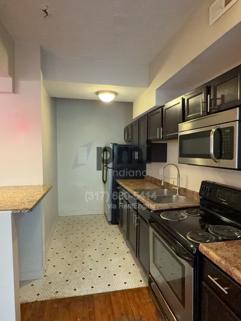 Gallery Image 0