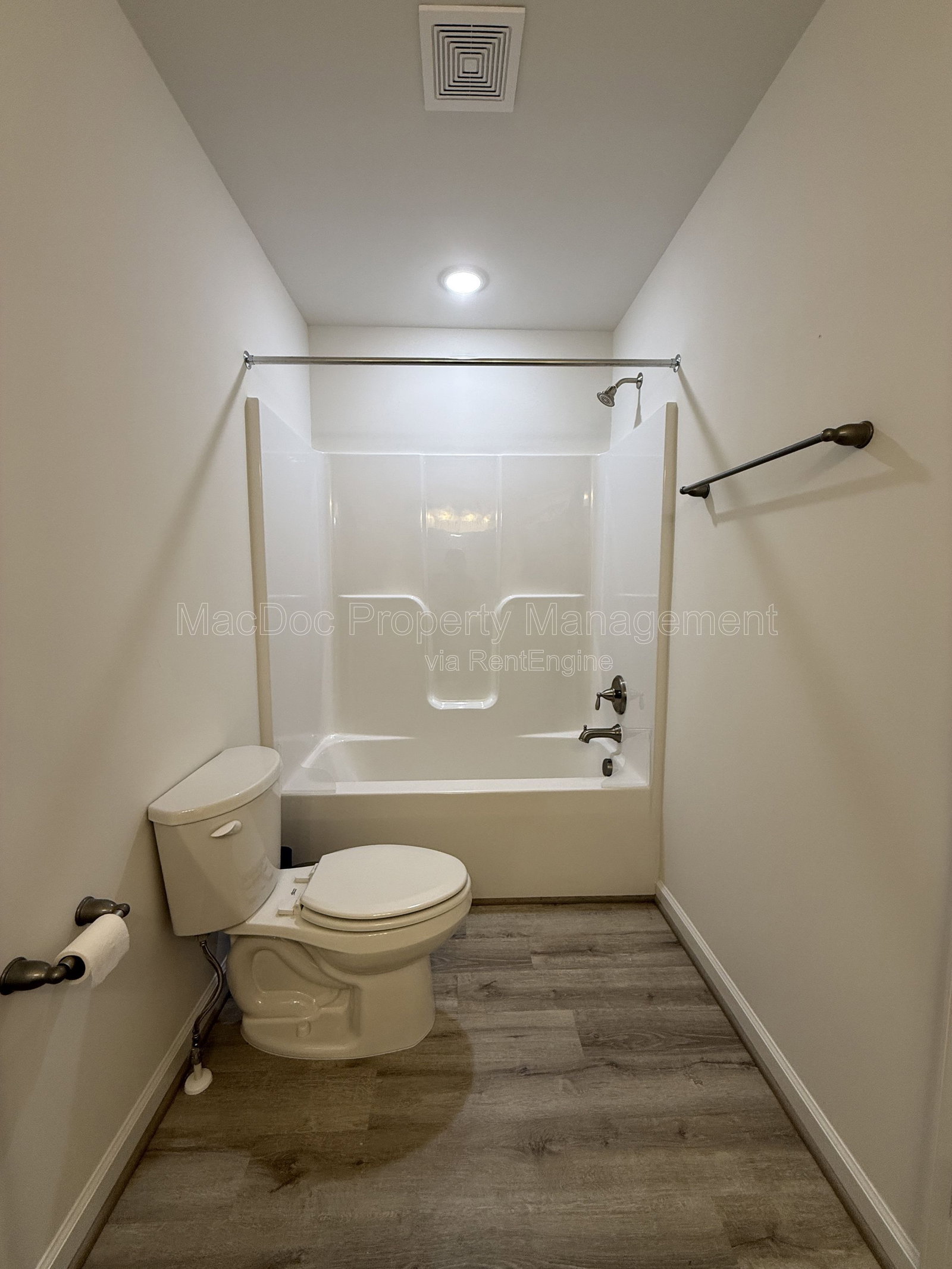 Gallery Image 19