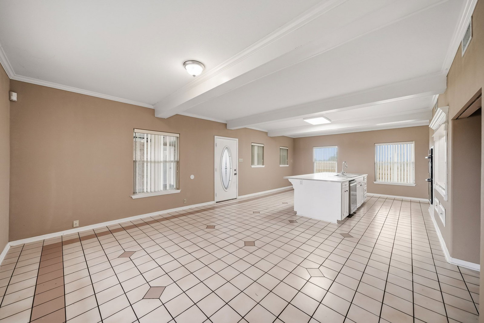 Gallery Image 15
