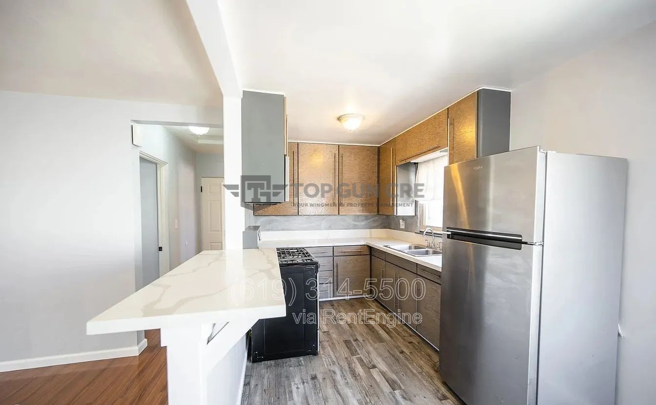 Gallery Image 0