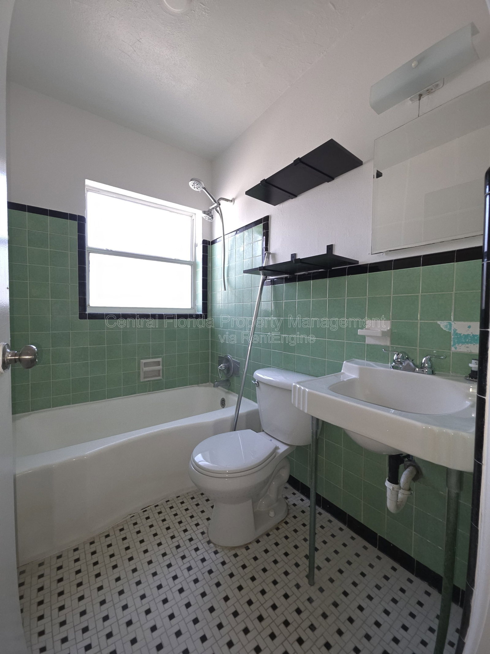 Gallery Image 14