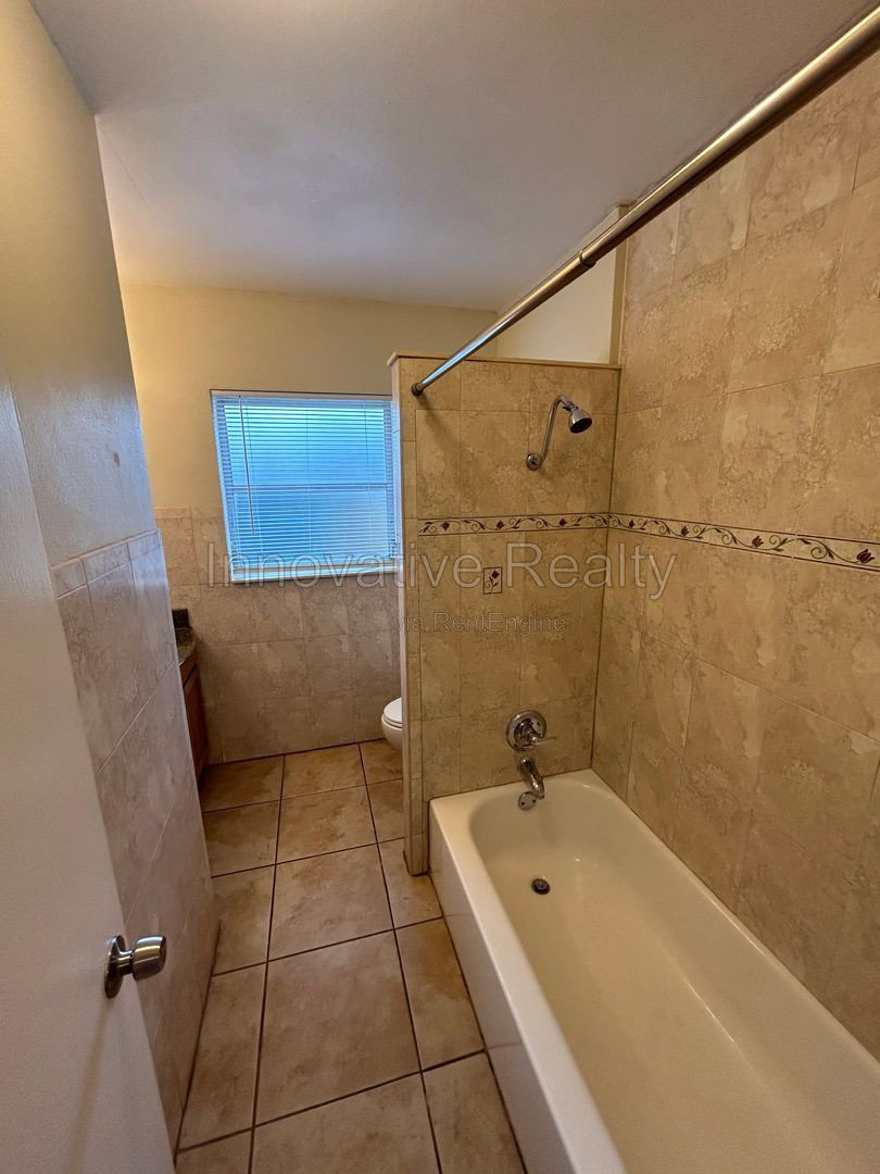 Gallery Image 16