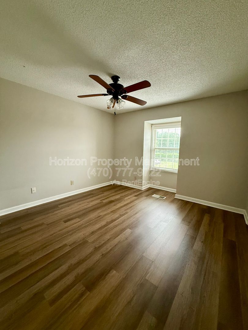Gallery Image 14