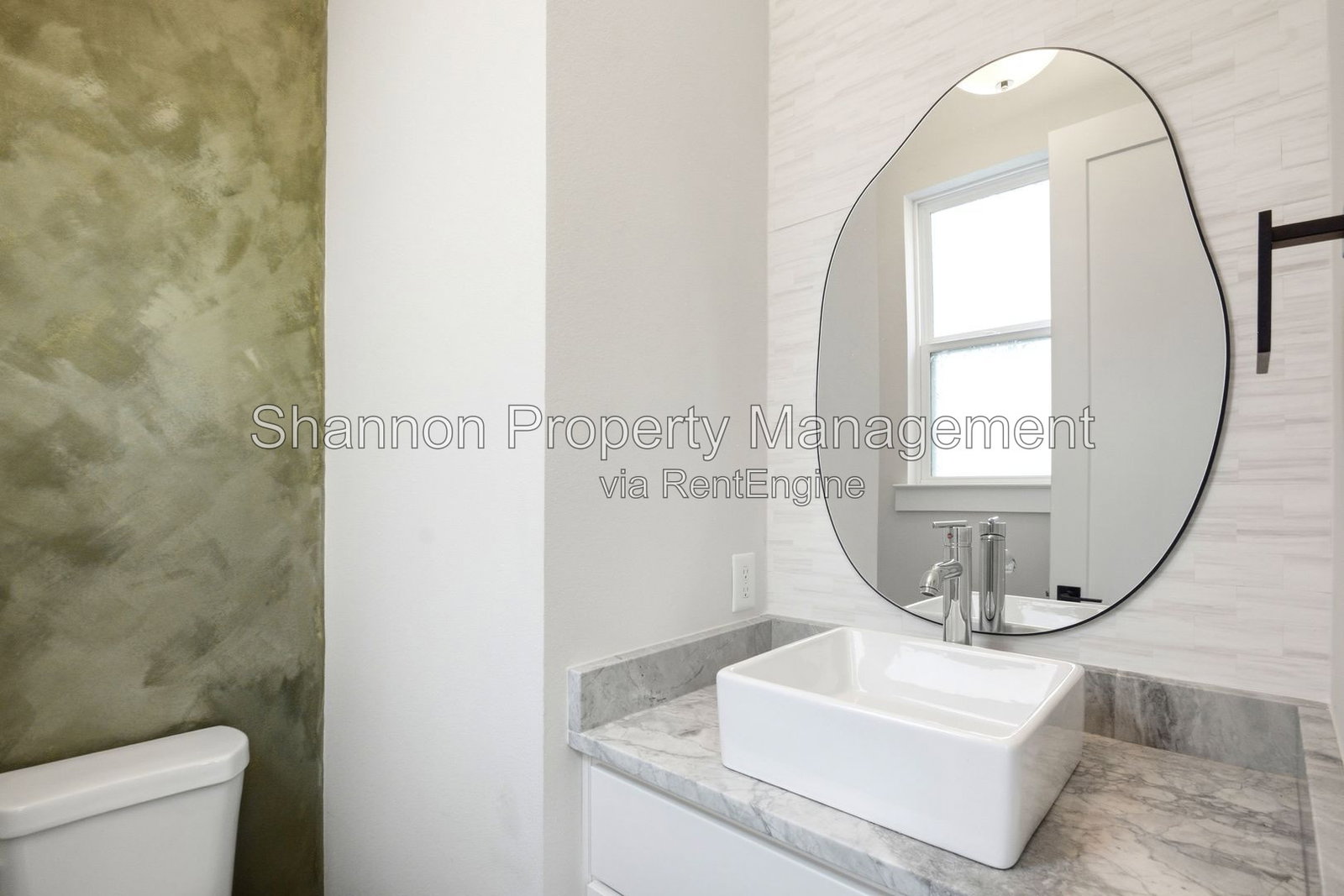 Gallery Image 17