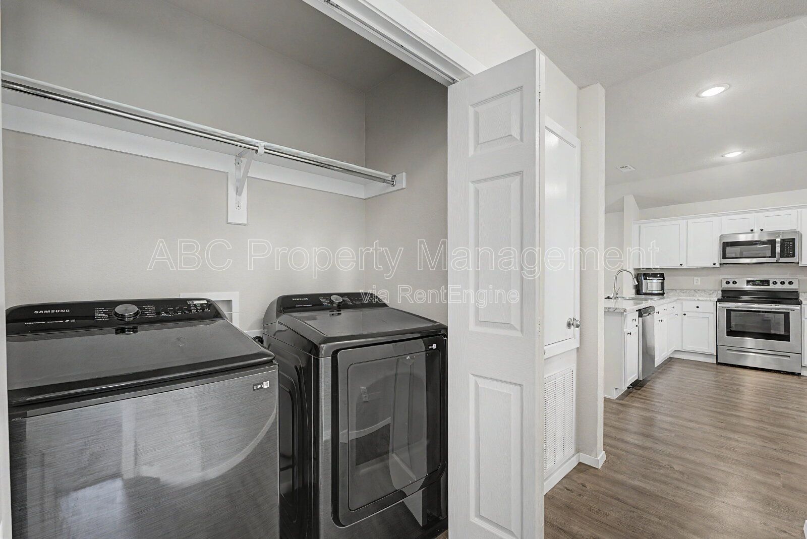 Gallery Image 17
